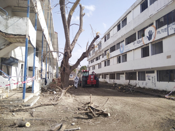 Comienzan los trabajos para la demolición de las casas de los maestros de Ibi
